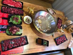 -九记潮汕现切鲜牛肉自助火锅(新开铺店)