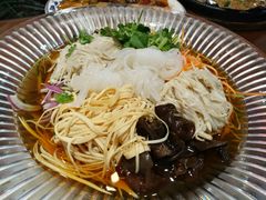 -八大碗·地道东北菜(东陵西路店)