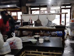 大堂-裕新楼粉面馆·石磨手工粉(四方坪店)