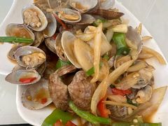 -覃记海鲜美食餐厅