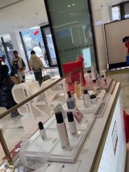 -奥伦纳素Erno Laszlo