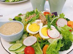 -丽莎沙拉轻食餐厅(国贸店)