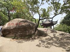-灵岩山风景区