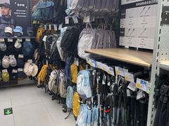 -迪卡侬(环球港店)