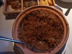 -八府香鸭·啫啫煲(华山路店)