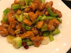 宫爆鸡丁-七菜馆·东北菜·蒸饺(文体路店)