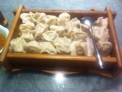 -浩运·海鲜青岛菜·海胆水饺(石老人店)