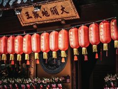 -龙华寺