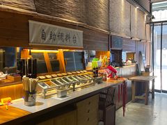 -八月美食小馆(银泰城总店)