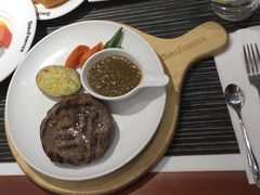 藤椒牛排-斗牛士牛排餐厅(嘉里汇店)