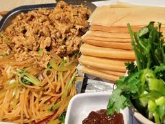 -小船渔村•大连菜•大连焖鱼(黄河路店)