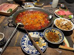 -旧街市鲜货老火锅(大光路店)