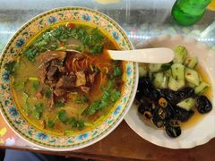 -金杨拉面王小吃面馆·牛三宝面·红烧牛肉粉
