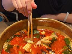 -毛肚向右·川渝毛肚王(经开永旺店)