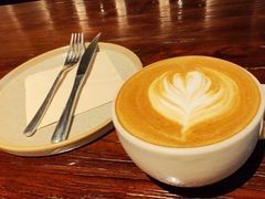 -Brut Eatery Wine Bar & Restaurant (建国东路店)