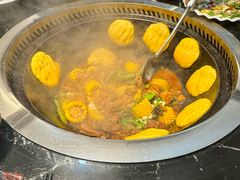 -袁小二大东北铁锅炖(吉祥村总部)