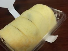 -红宝石·鲜奶小方·海派西点房(莘庄龙之梦店)