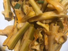 -黄尚皇小龙虾-螃蟹-烧烤工坊(皇后公园店)