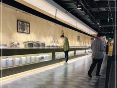 自助取餐区-汉巴味德·烤肉与啤酒的自助(杭州大悦城店)