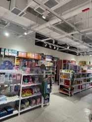 -嗨本可潮玩仓(大兴大悦春风里店)