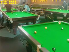 -夜时尚台球俱乐部(汉阳摩尔城店)