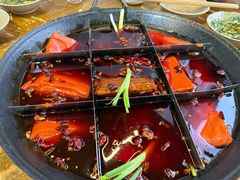 -正南齊北重庆老火锅(光华村直营店)