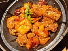 红烧肉煨油豆腐-吃饭皇帝大(长宁龙之梦店)