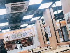 大堂-筋饼豆腐脑一绝