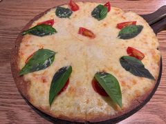 花园重芝士披萨-一尺花园(安和花园店)