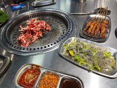 -马路牙子烧烤音乐酒馆(望京店)