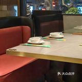 无论是日常用餐还是特别场合，这里都是一个不错的选择