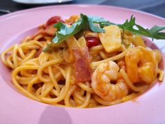 -悦享绿山墙西餐厅