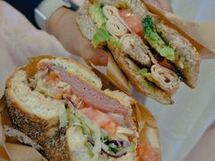 -Catch Bagel(芳草地店)