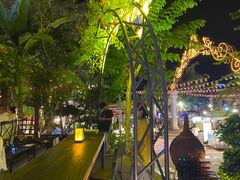 -拾光音乐餐酒吧(告庄星光夜市店)