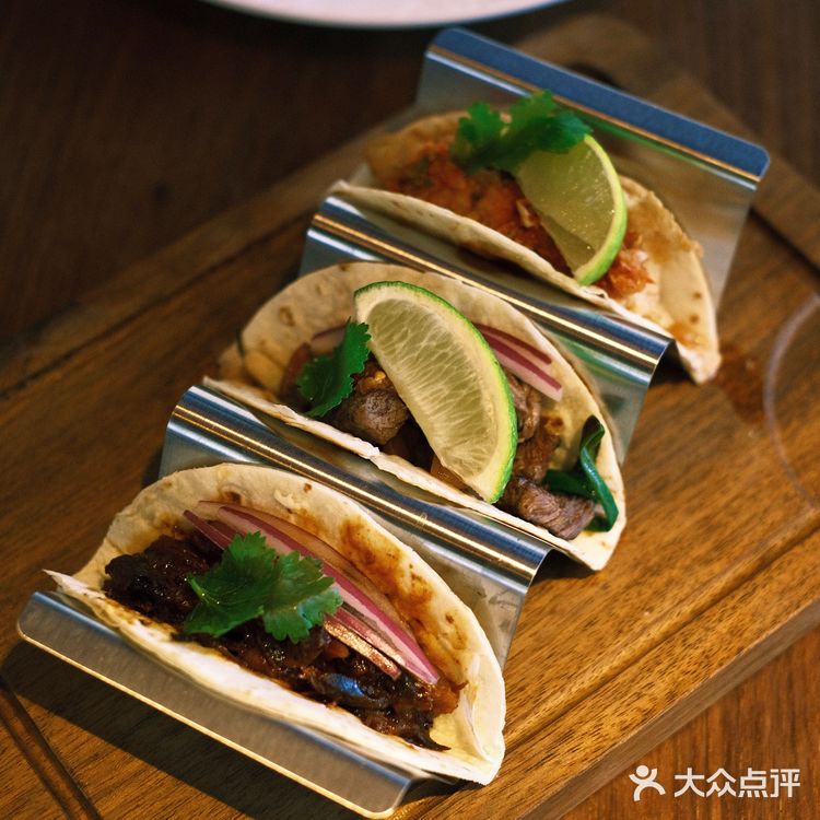 新店首发｜太空主题风的美式餐厅来啦