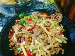 干锅牛肉丝-张关合渣(航空大道店)