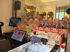 -花花卷卷·鲜食蛋糕(静安久光百货店)