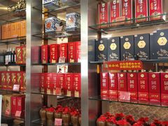-园中园美食城