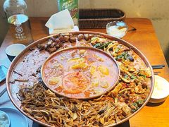 -云山竹·傣味手抓饭·野生菌孔雀宴·云南特色菜(昆明老街店)