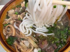 -花溪牛肉粉(八鸽岩店)