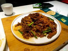 爆炒腰花-闫府私房菜·百年鲁菜(恒隆店)