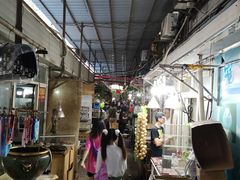 -万商花鸟市场