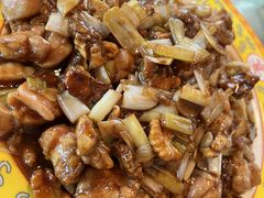 桃仁剔炒鸡-那家小馆•北京菜•烤鸭(香山店)
