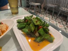 龙豆-滕记星发餐室·新加坡菜(巨鹿路店)