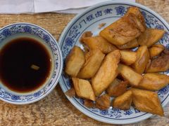 老北京炸咯吱-门框胡同百年卤煮(新街口店)