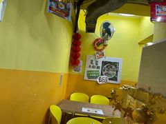 用餐区-华辉小食