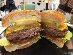 -HELLO 27 意面·沙拉·帕尼尼