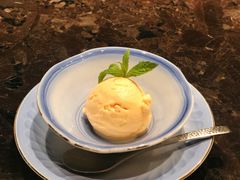 榴莲冰淇淋-Ginza Onodera铁板烧(外滩十八号店)