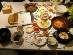 -本家韩国烤肉(青岛万象城店)