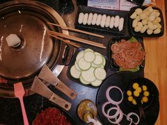 -赞酱川式烤肉(蜀都万达店)
